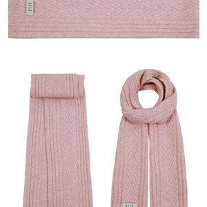 고급스럽고 여성스러운 핑크니트목도리. 새상품.