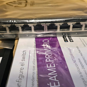 NETGEAR GS308T 8포트 스위치 새제품