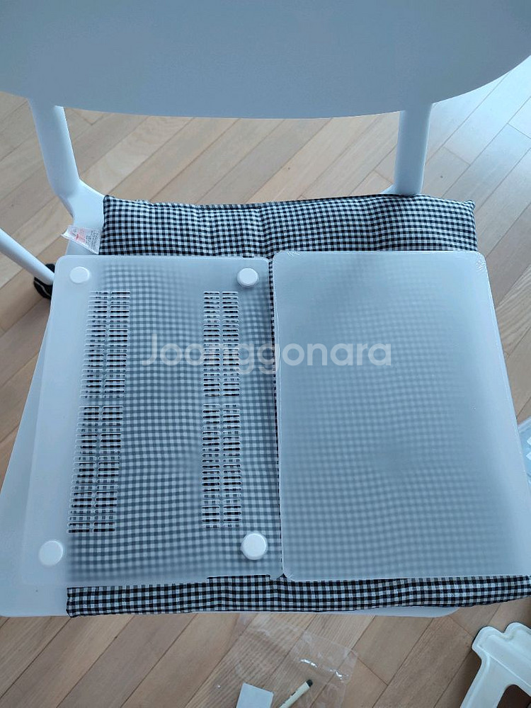 환불가능)애니클리어 맥북에어13(M2)케이스(새상품)--0