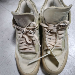 나이키 에어조던4 오프화이트 레트로 스니커즈 이미지