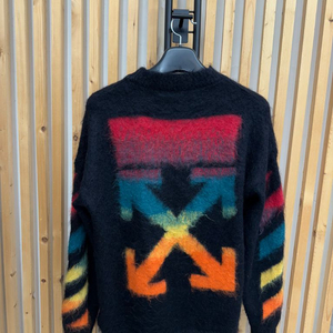 오프화이트 모헤어 니트 이미지