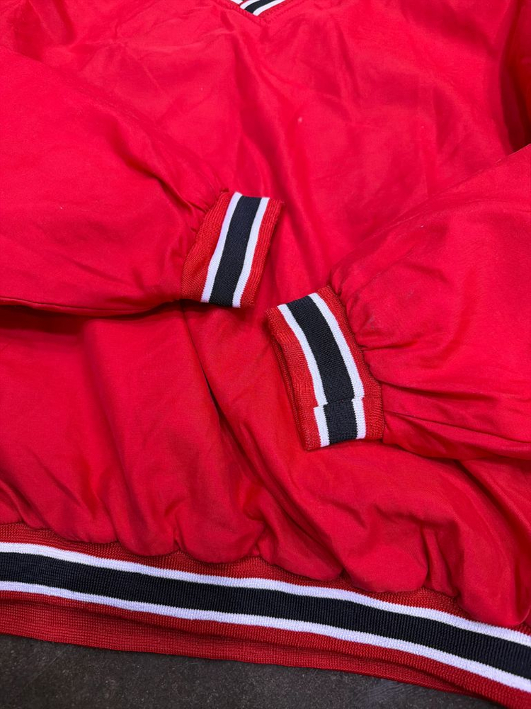 리복 클래식 올드스쿨 V넥 숄더 자수 웜업 바람막이 M--5