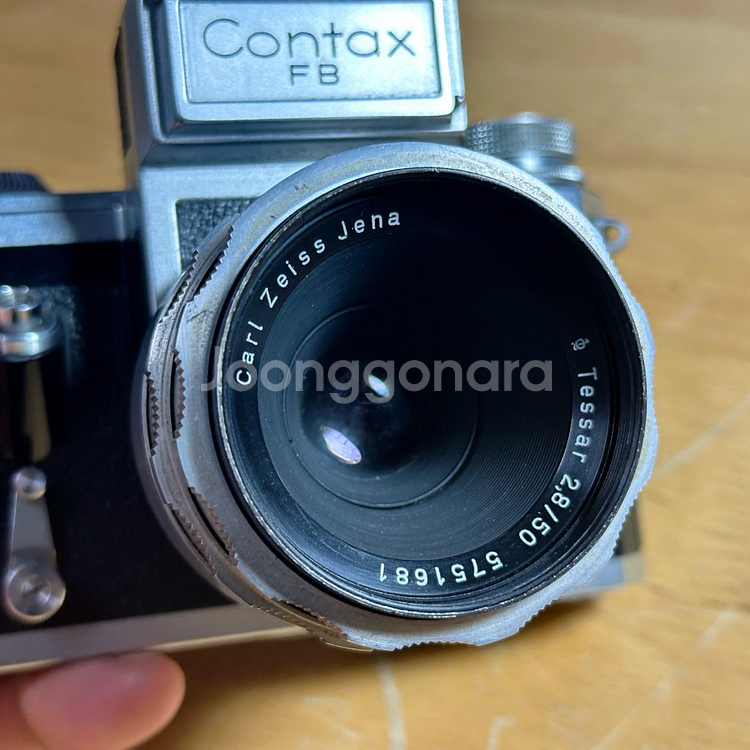 Contax FB + Carl Zeiss Jena Tessar 50mm f/2.8--3