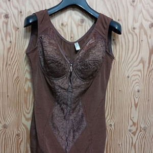 미셀 레이스 바디수트