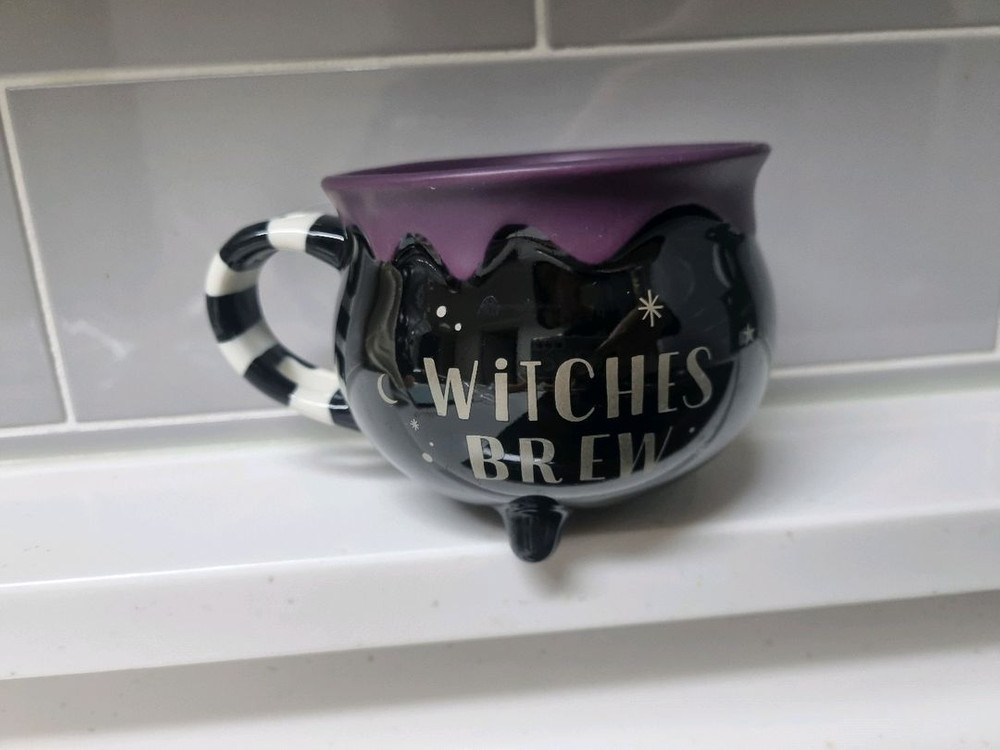 스타벅스 할로윈 머그컵--2