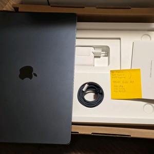 맥북에어 M4 15인치 24GB RAM 새상품급