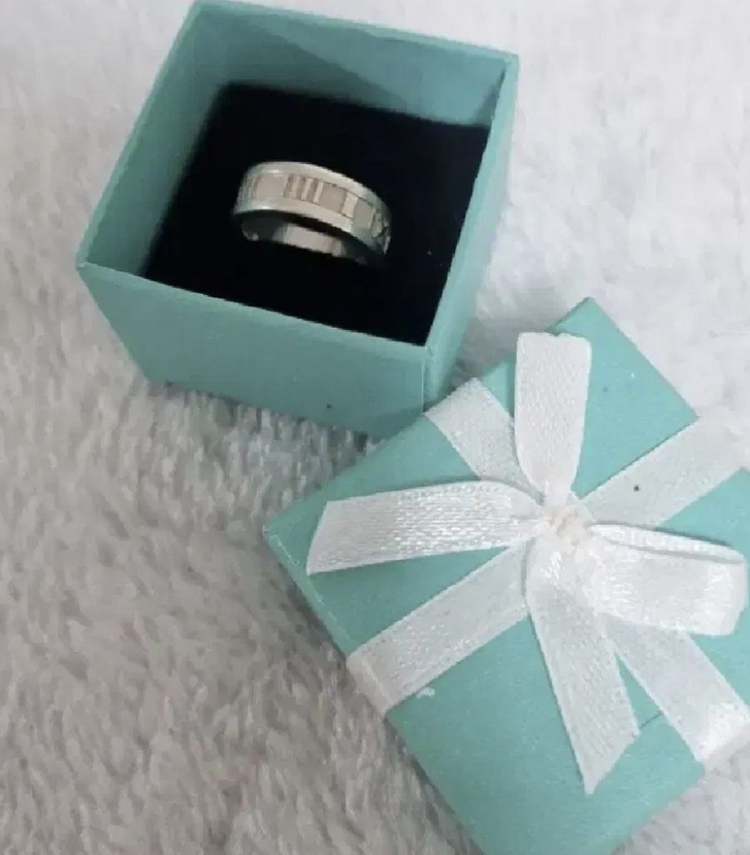 티파니앤코 정품 여성 아틸라스 실버 명품반지 7.5호--2