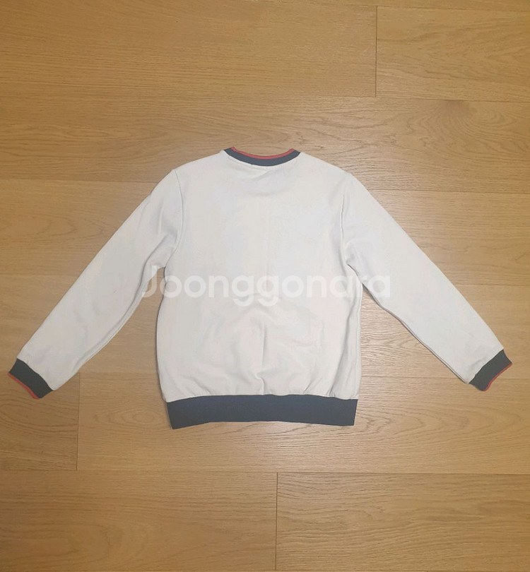 (145) 베네통키즈 기모 티셔츠--1