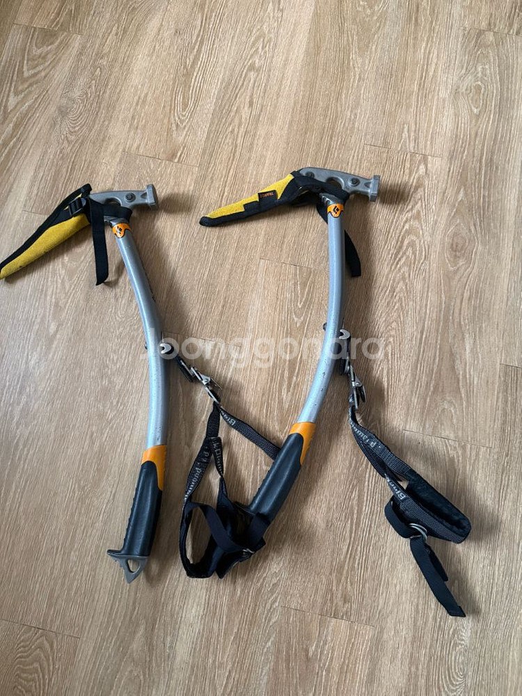 블랙다이아몬드 피켈 2개--0