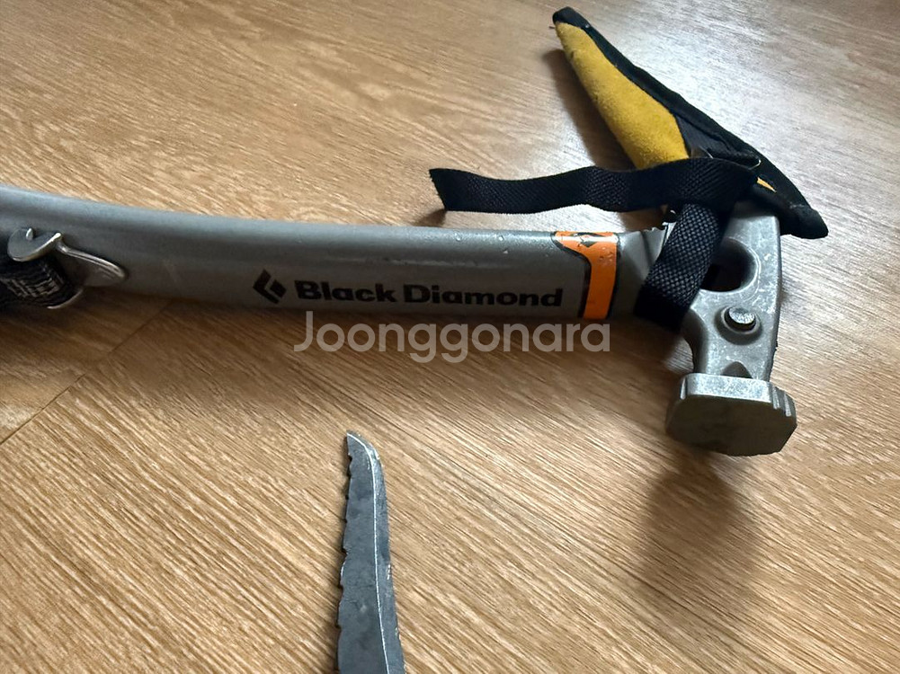 블랙다이아몬드 피켈 2개--2