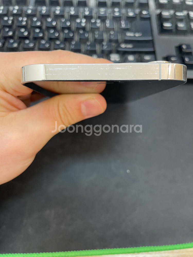 아이폰12프로맥스 실버 512GB 가성비좋은 중고38만3천팝니다.--2