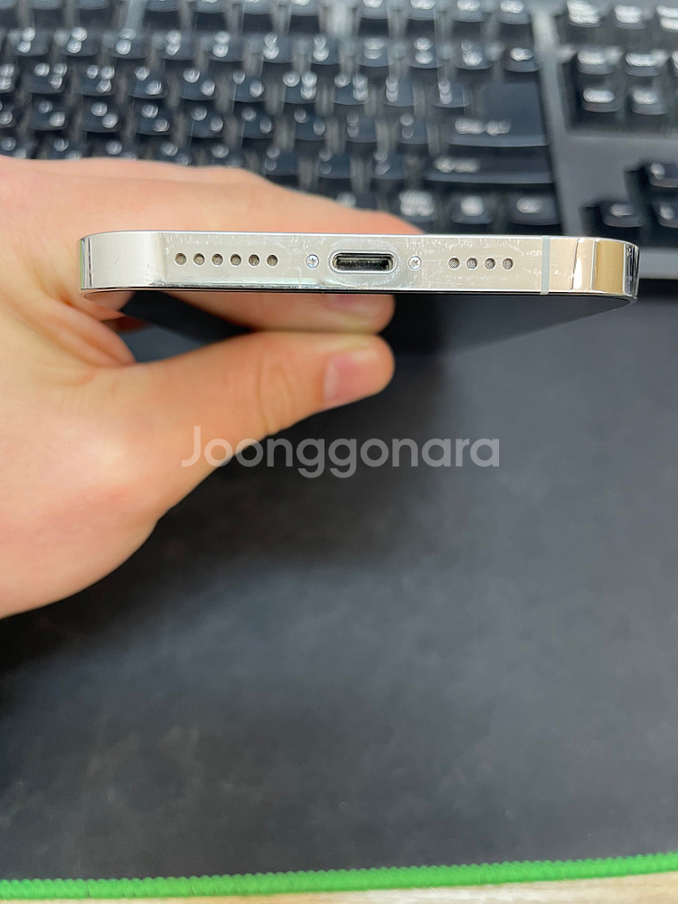 아이폰12프로맥스 실버 512GB 가성비좋은 중고38만3천팝니다.--4