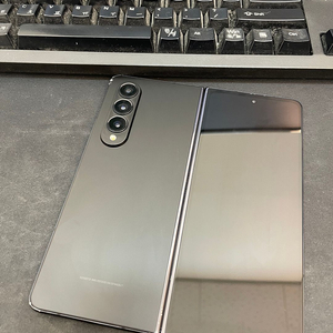 갤럭시Z폴드4 블랙 256GB 무잔상 가성비좋은 중고44만1000원팜