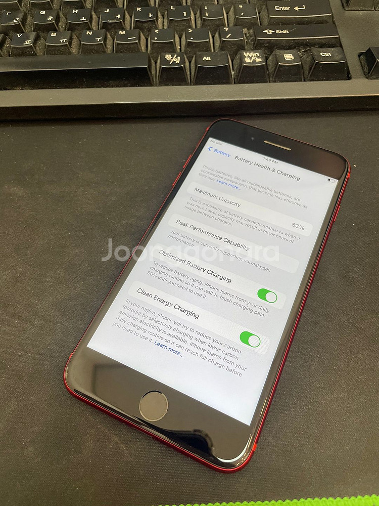 아이폰8플러스 레드 64GB 상태좋은 중고16만3천팝니다.--1