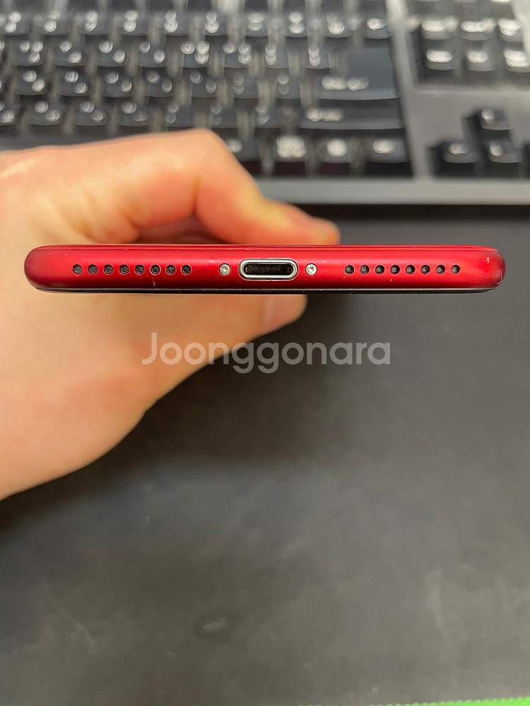 아이폰8플러스 레드 64GB 상태좋은 중고16만3천팝니다.--4