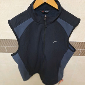 # Saneuro 등산 조끼 110(새상품)