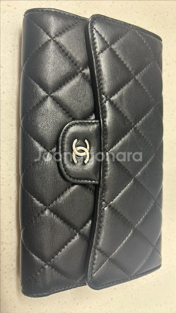 샤넬 캐비어 장지갑--0