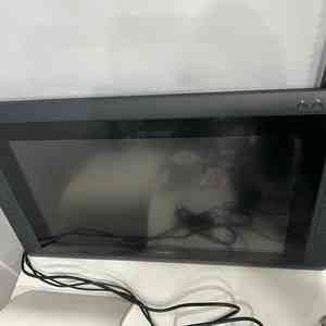 와콤 신티크 dtk-2200