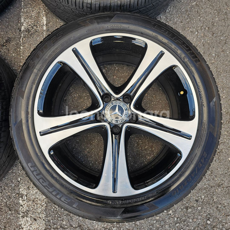 #벤츠 E클래스 W213 18인치 순정 휠타이어 팝니다.245 45 18--4
