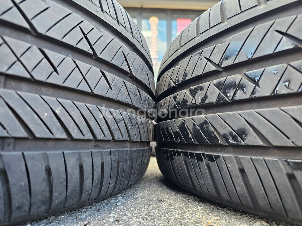 #벤츠 E클래스 W213 18인치 순정 휠타이어 팝니다.245 45 18--6