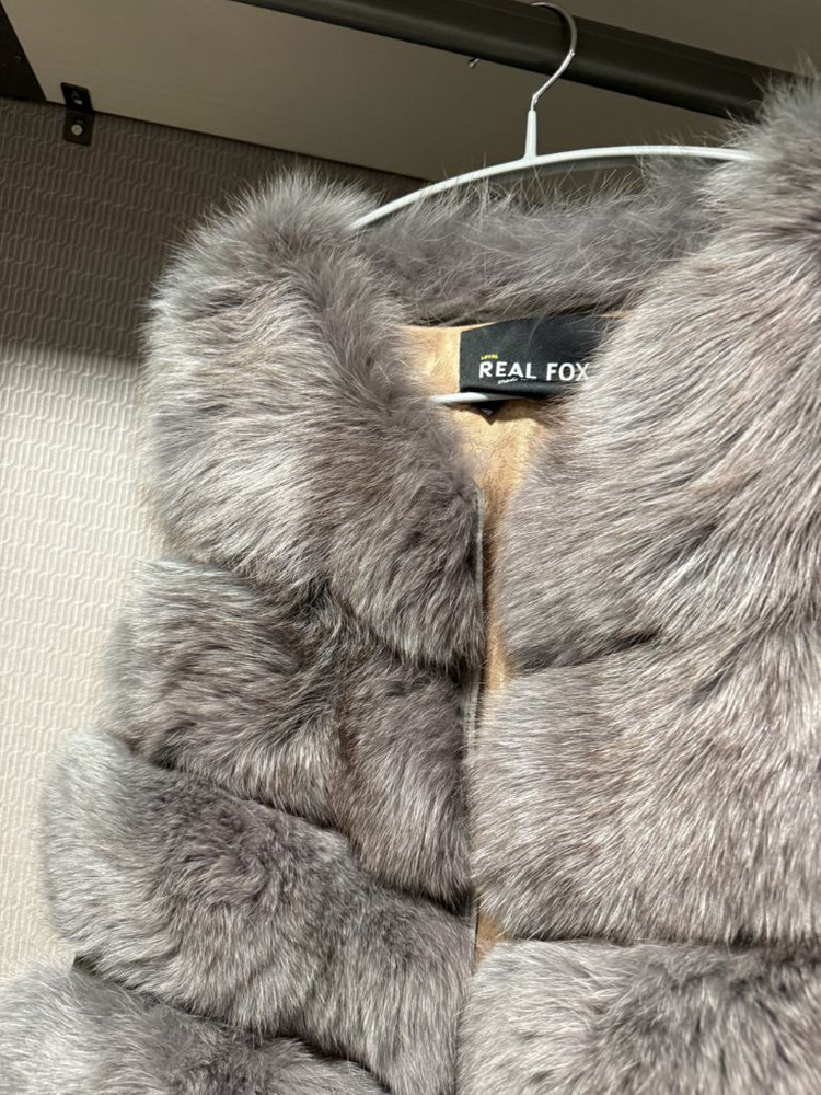 리얼폭스 퍼 조끼 (새상품)--4