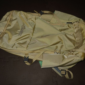 써미트 뉴카이만27 코요테 백팩