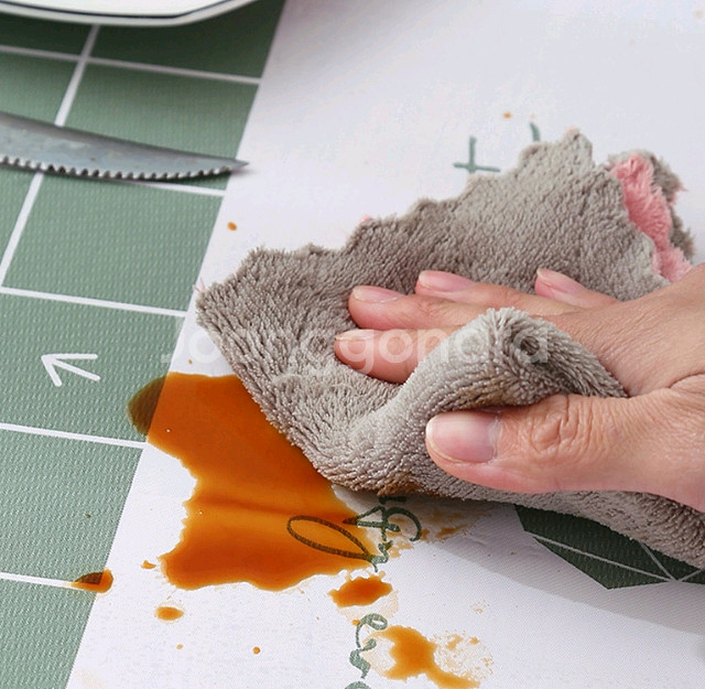 방수 식탁보 137*90cm 새상품 다용도--3