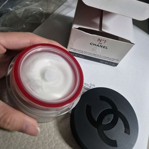 샤넬 수분크림-개봉상품