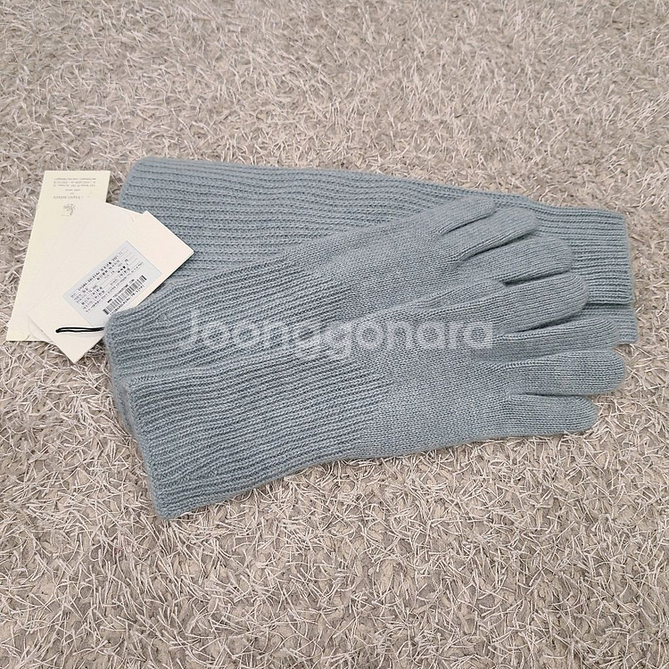 (새상품) 한섬 더캐시미어 홀가먼트 니트 장갑 워머 세트--1