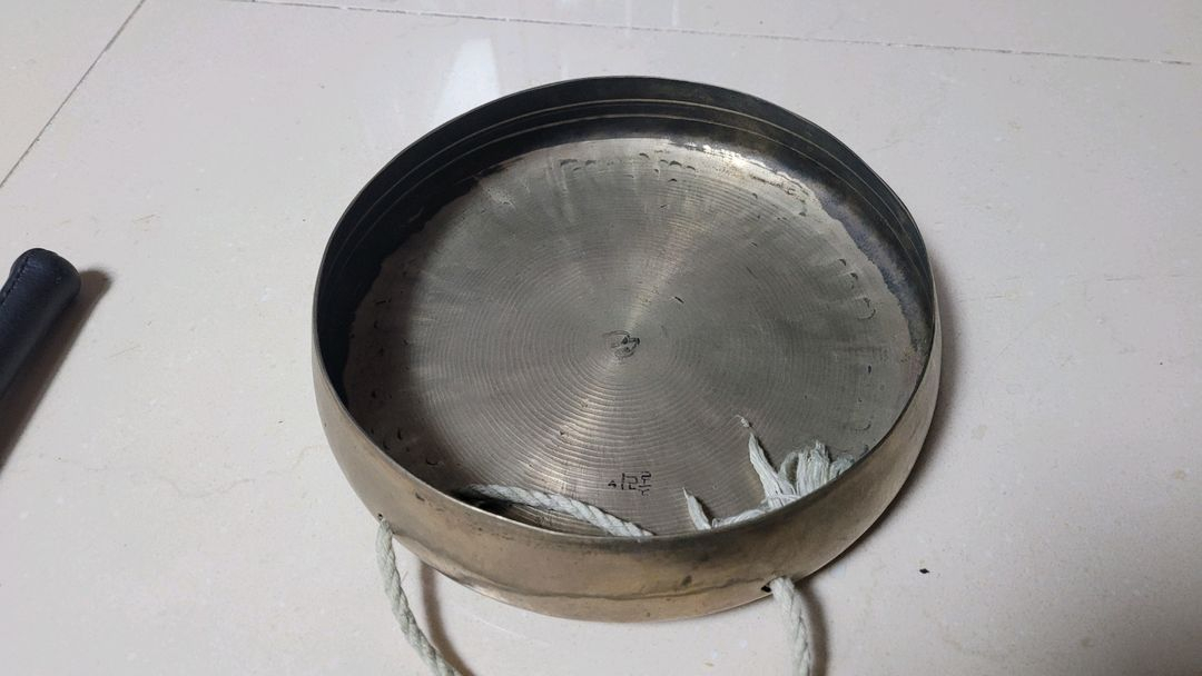 전통 꽹가리 .채 포함--2