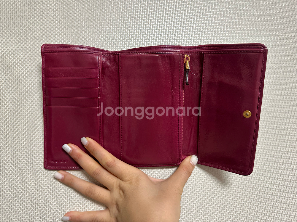 미우미우 마테라쎄 장지갑--3