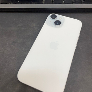 아이폰15 블루 128GB 상태좋은 중고63만8천팝니다