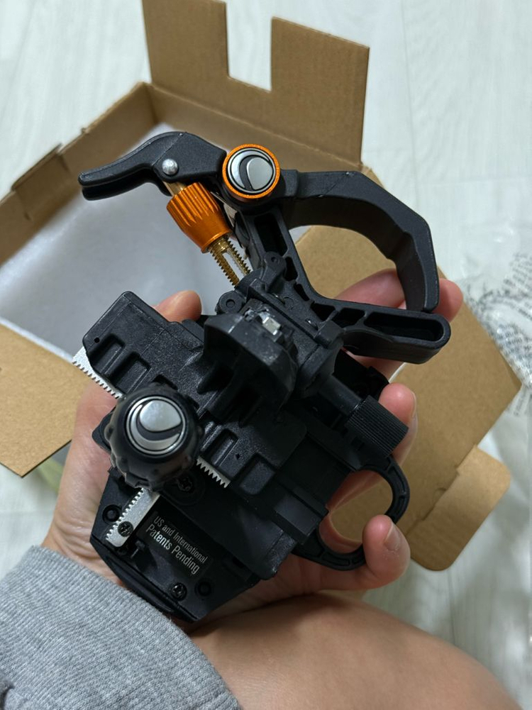 셀레스트론 NexYZ 어포컬 스마트폰 어댑터--2