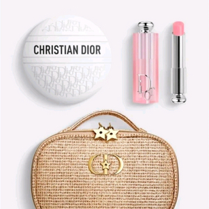 디올 파우치 뷰티&케어 홀리데이 세트 핸드크림 립글로우 포함