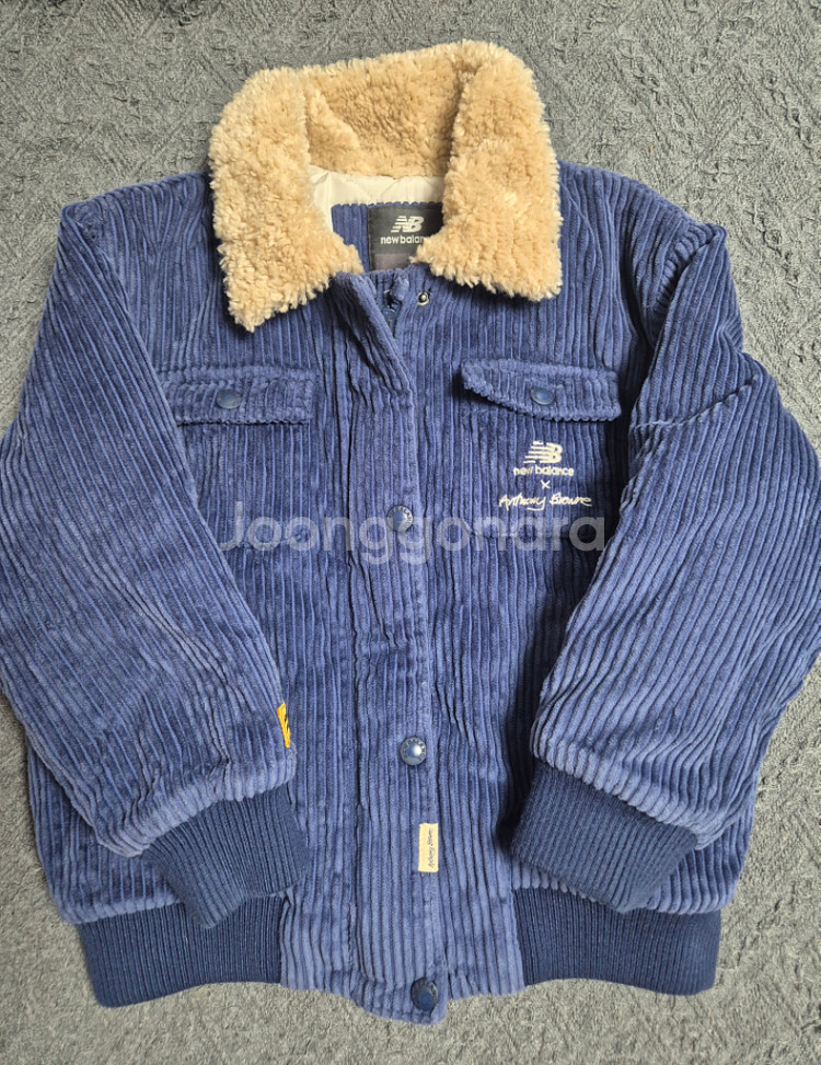 뉴발란스 키즈 골덴 코듀로이 점퍼 자켓 130사이즈--0