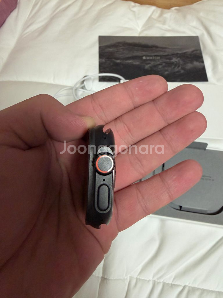 애플워치 울트라2 49mm 셀룰러 블랙티타늄--1