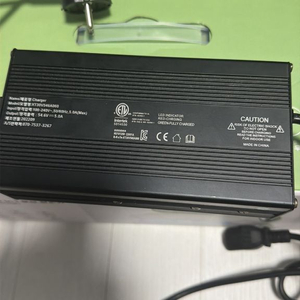 타우러스 es 고속충전기