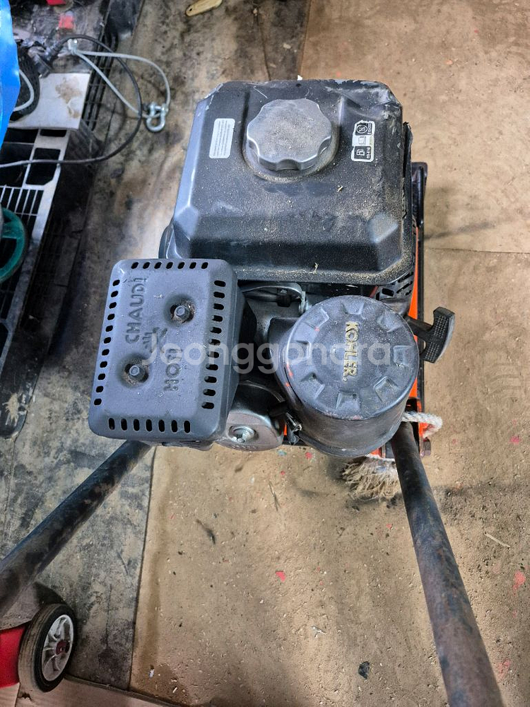 콤팩터 땅다짐기--2