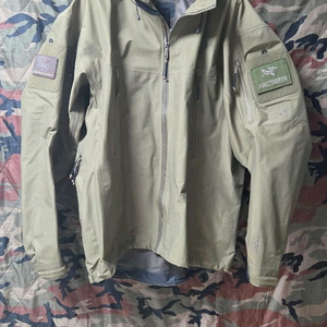 아크테릭스 알파 리프GEN2 재킷