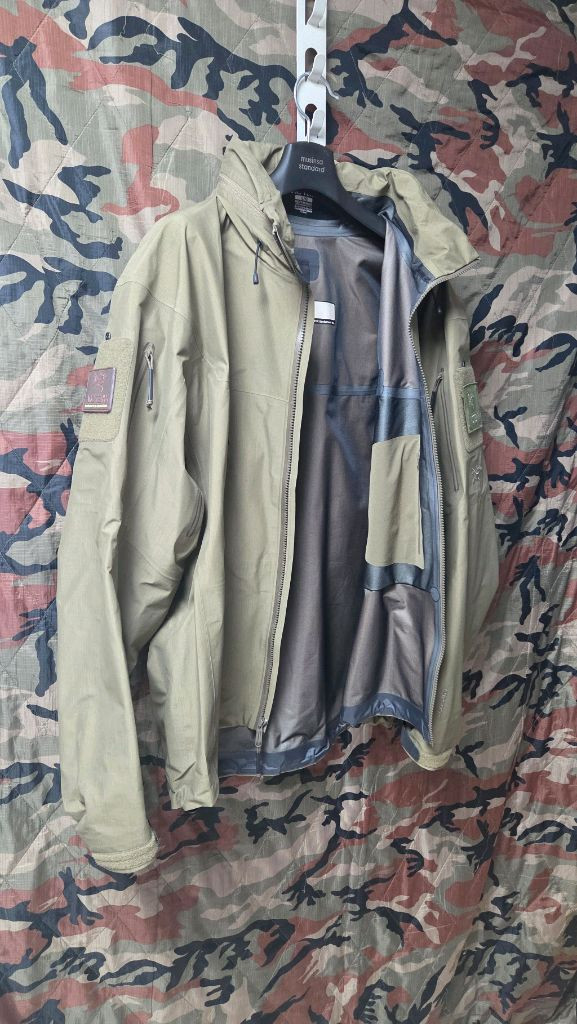 아크테릭스 알파 리프GEN2 재킷--4