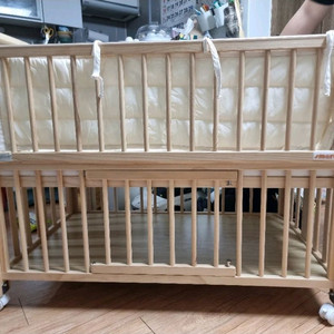 보니스마트 원목 아기침대