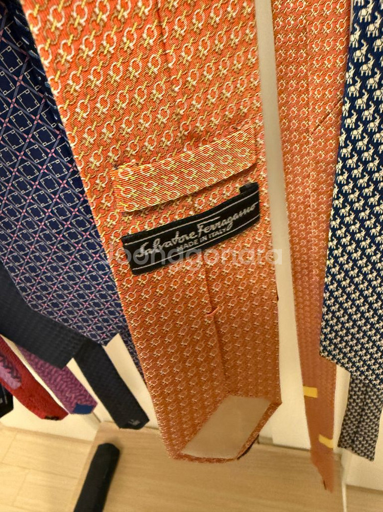 듀퐁,베르사체,던힐,페라가모,짐톰슨 넥타이--8