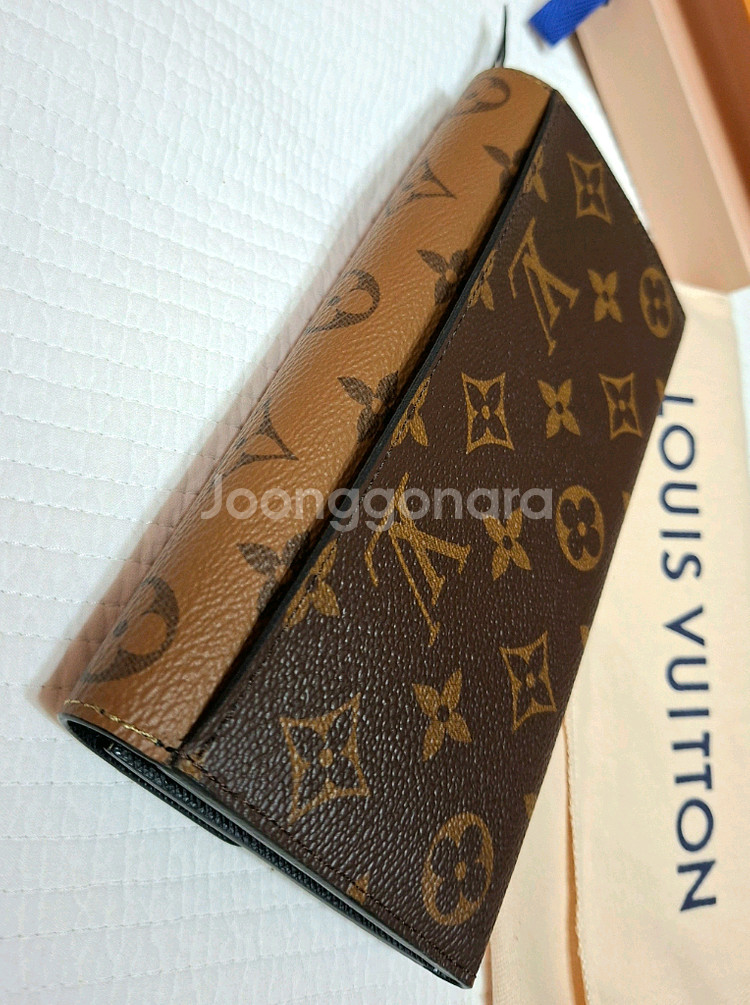 [정품] 루이비통 에밀리 월렛--3