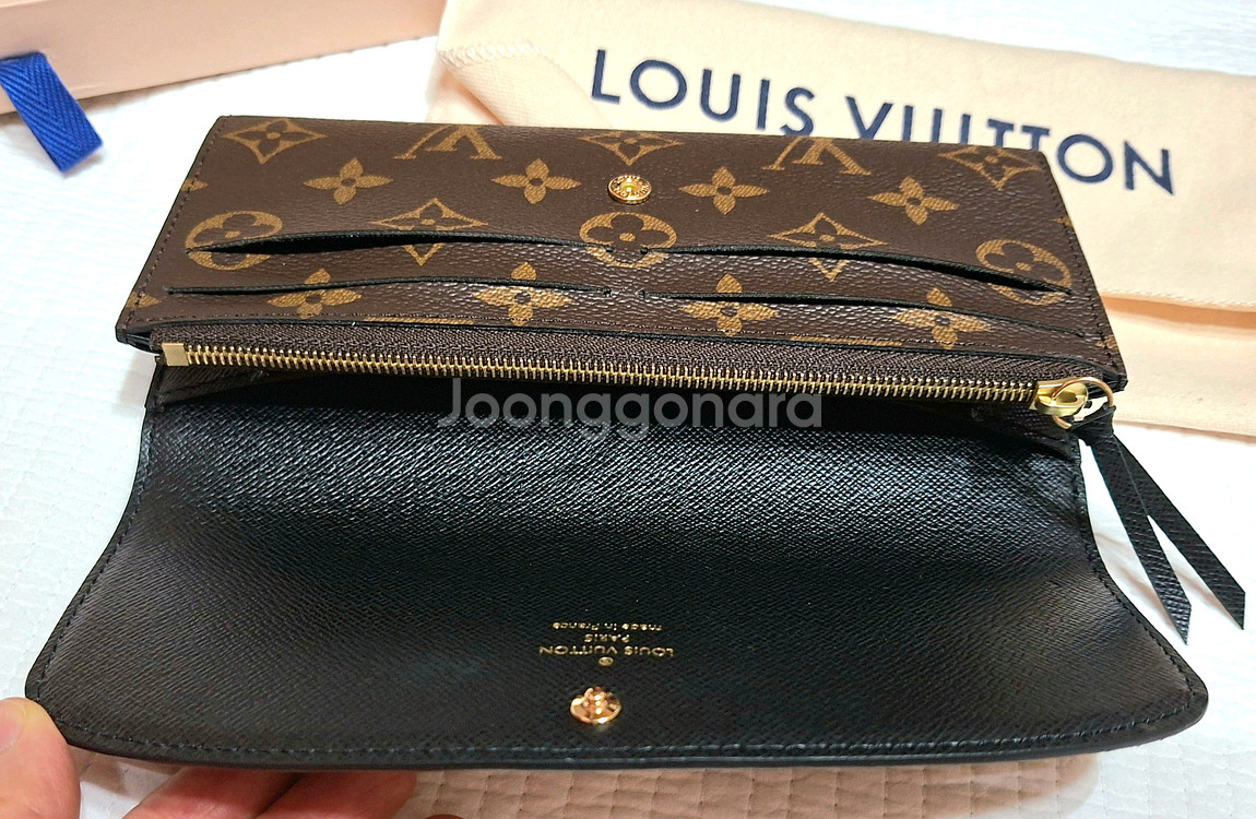 [정품] 루이비통 에밀리 월렛--4