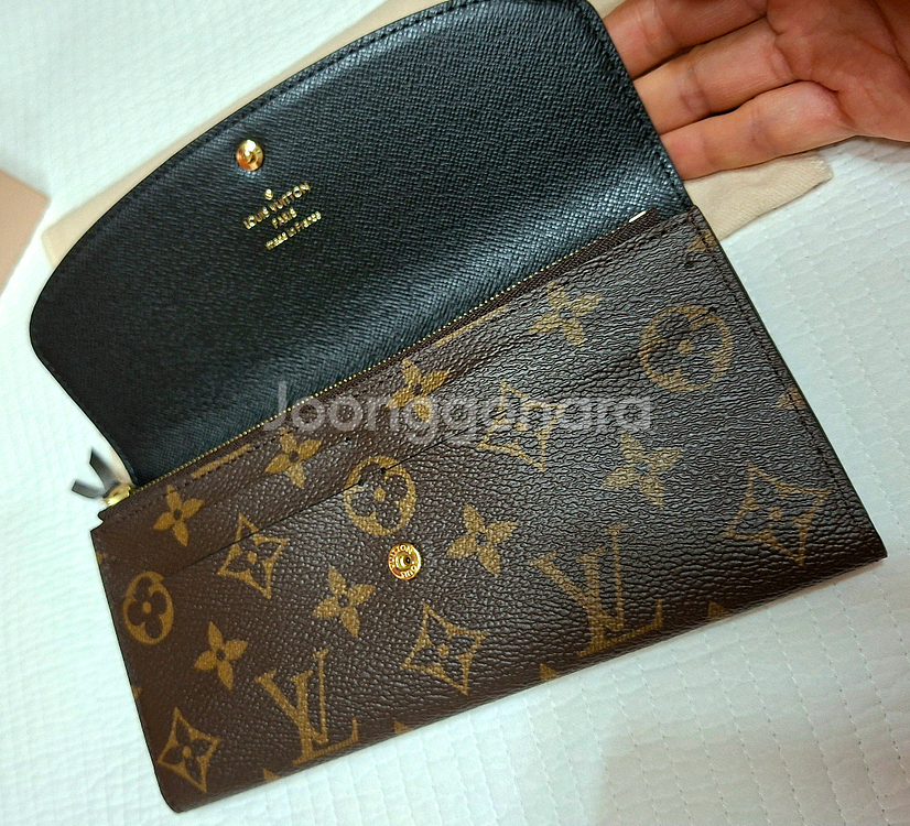 [정품] 루이비통 에밀리 월렛--5