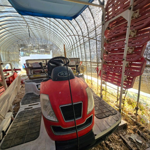 국제 RGO-60 승용 이앙기 이양기 팝니다.