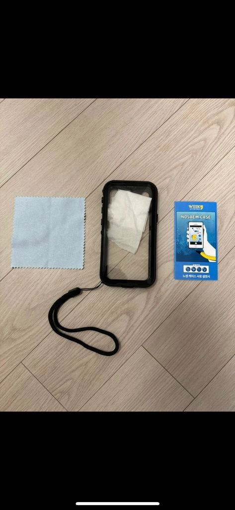 아이폰 12미니 잠수함케이스 팝니다 이미지