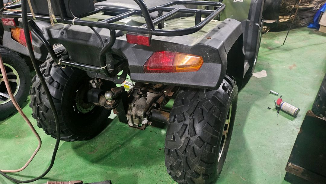 ATV 4륜 제설기 부착 윈찌 이미지