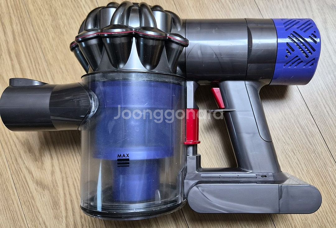 깨끗하게 세척한 다이슨 V6 무선 청소기(10분 연속동작)--4