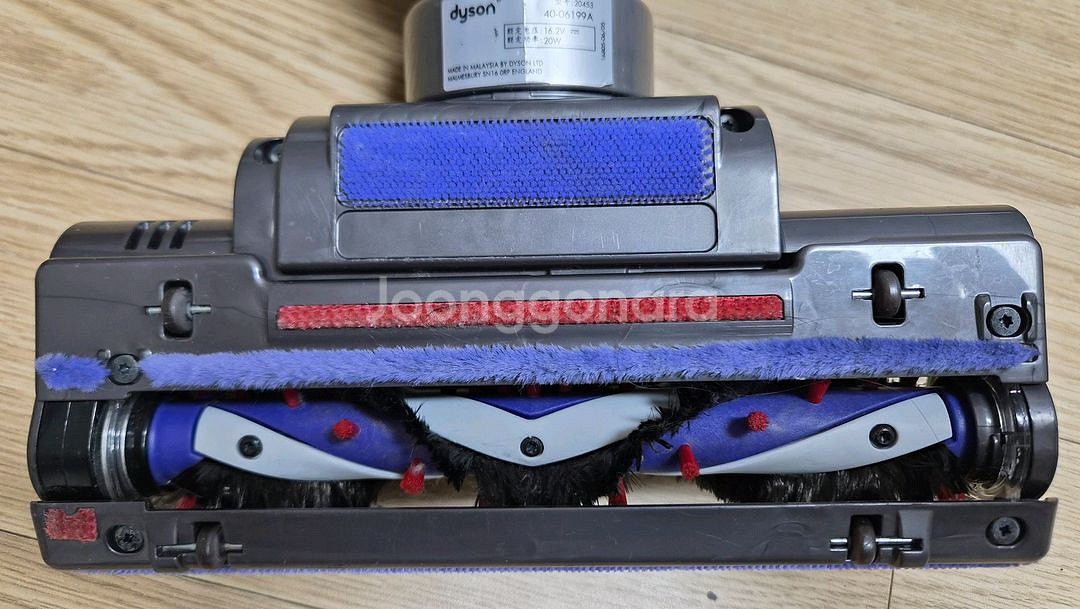 깨끗하게 세척한 다이슨 V6 무선 청소기(10분 연속동작)--6